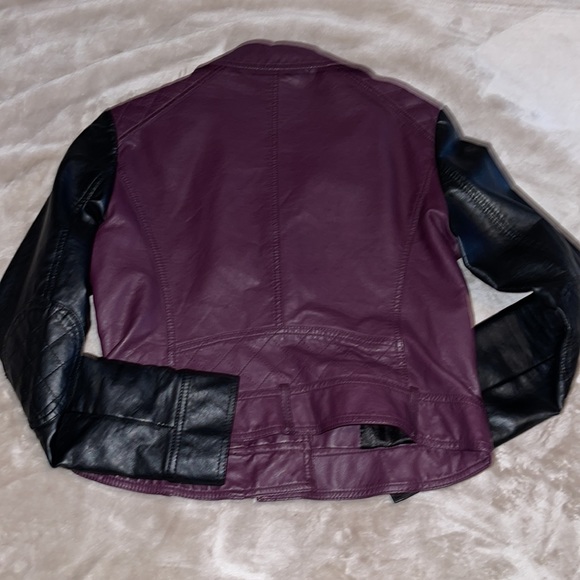 French Connection - Faux Leather Jacket - Picture 4 of 8